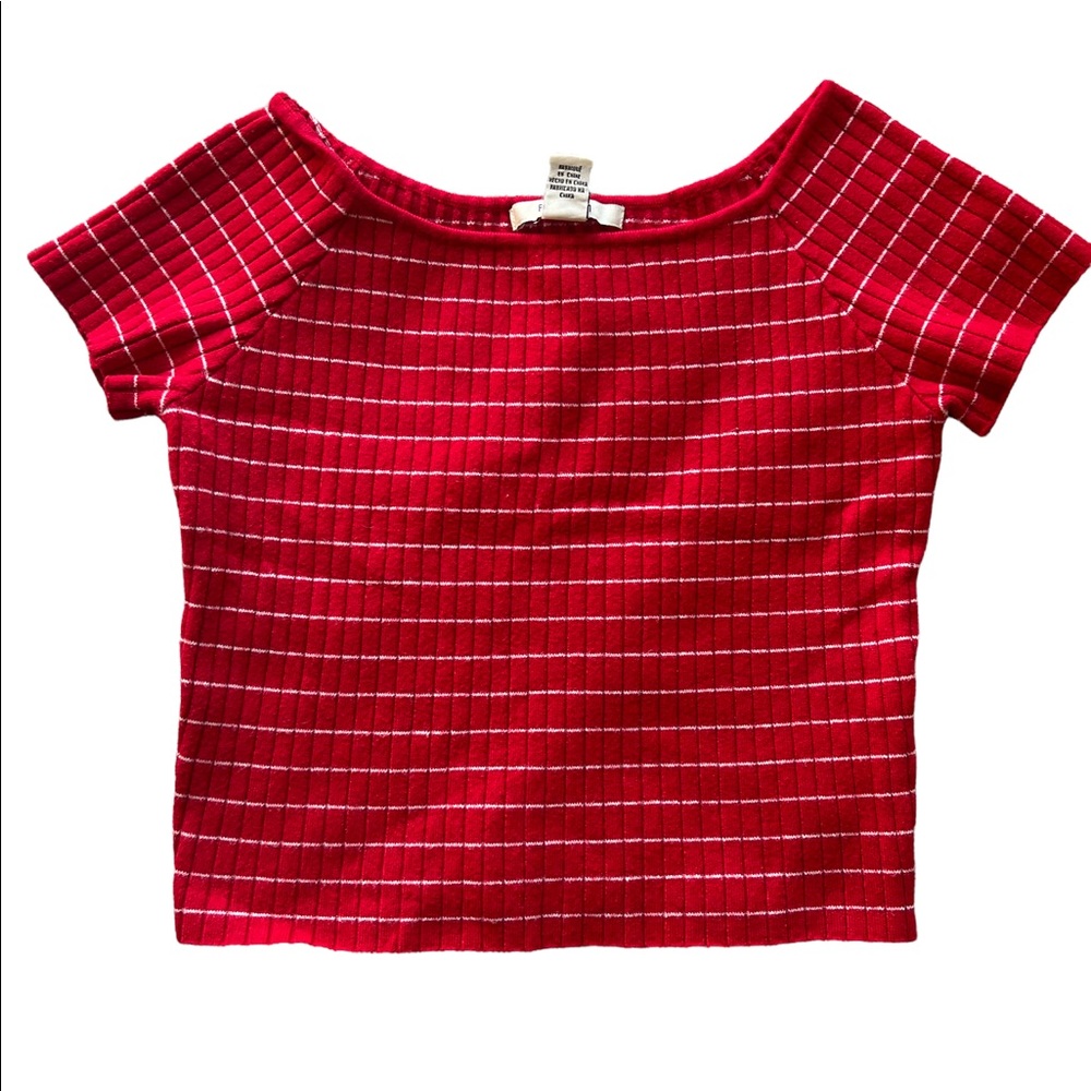 Shirt/ crop top from forever 21, stretchy material, very comfortable